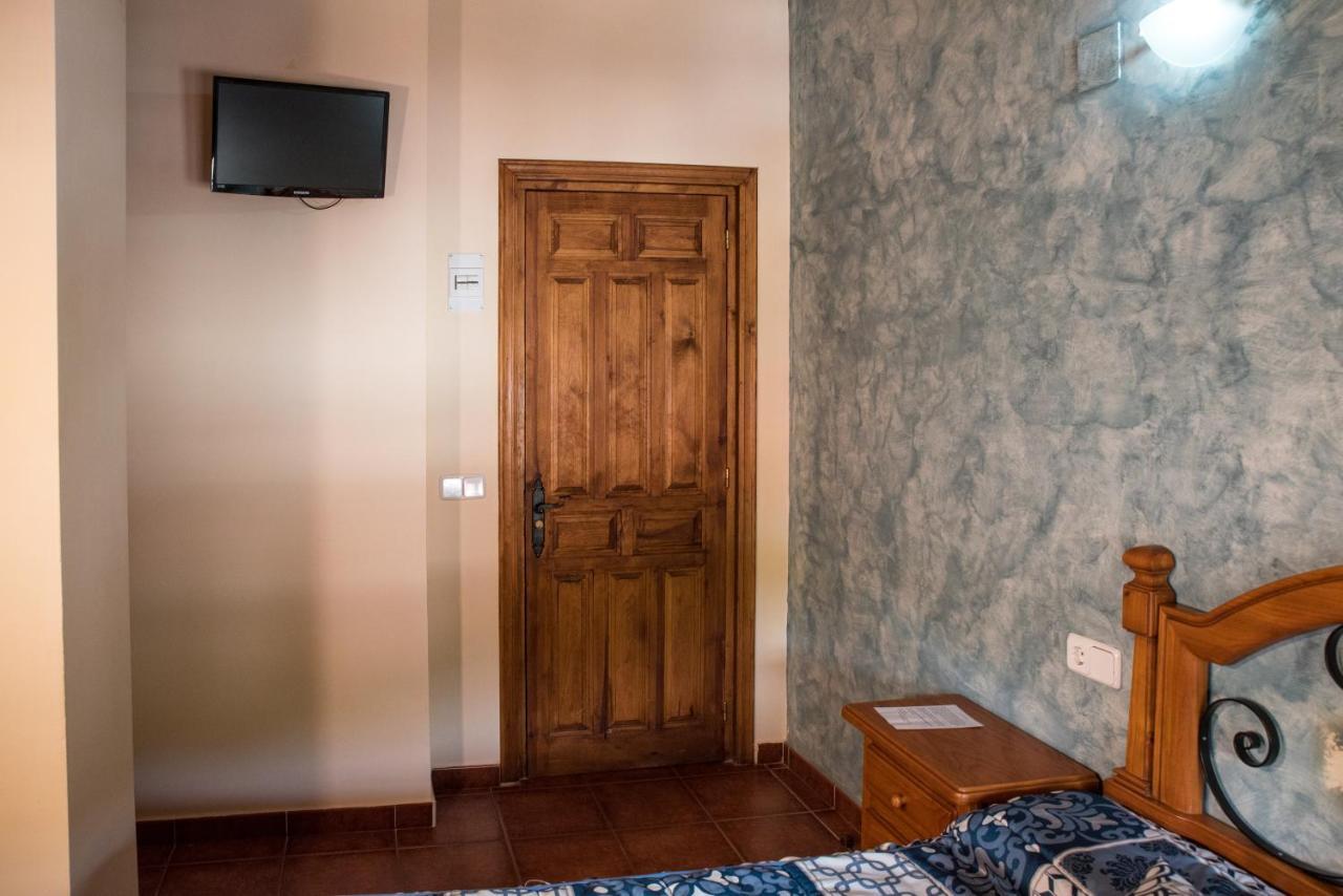 Hospedaje Rural Casa Parri Poveda de la Sierra Eksteriør billede