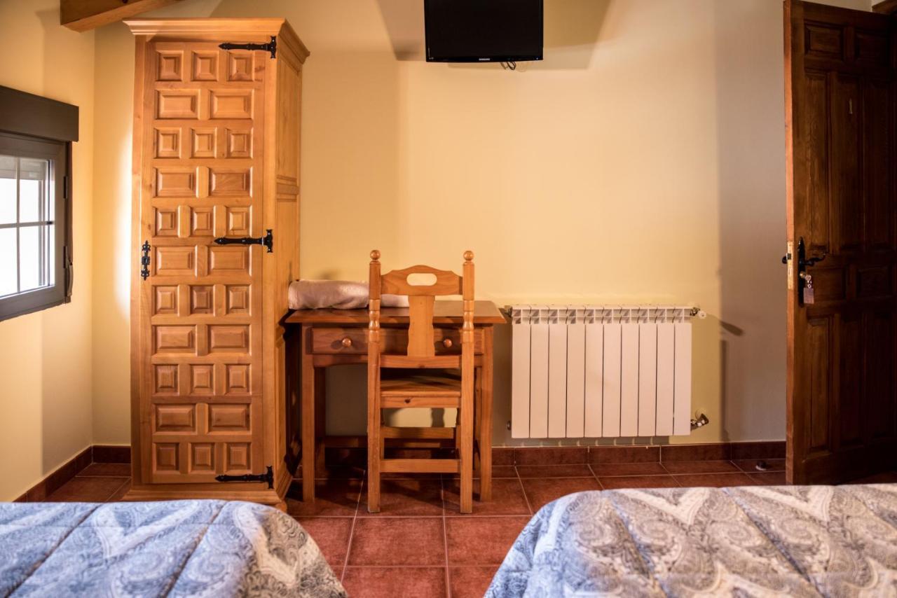 Hospedaje Rural Casa Parri Poveda de la Sierra Eksteriør billede