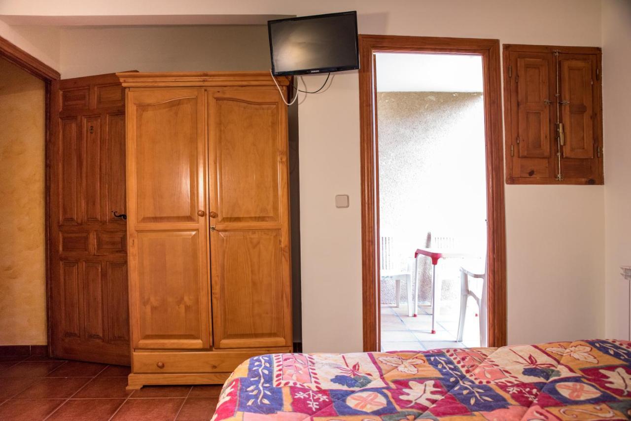 Hospedaje Rural Casa Parri Poveda de la Sierra Eksteriør billede