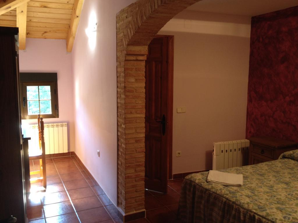 Hospedaje Rural Casa Parri Poveda de la Sierra Værelse billede